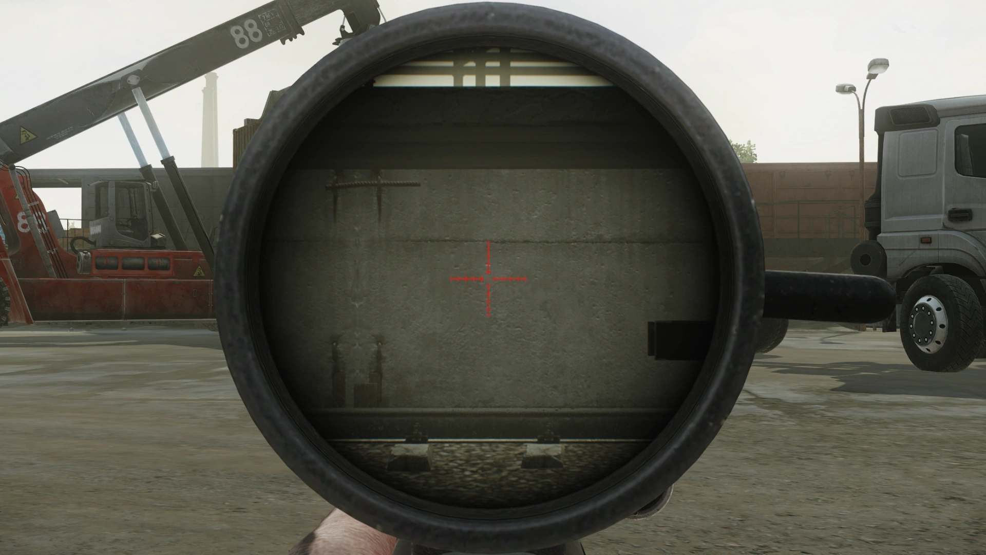 The reticle of the Vudu 1-6 at 6x, seen in game